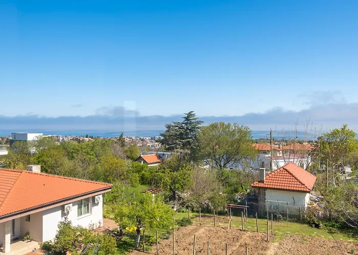 Gioia Sea View Warna